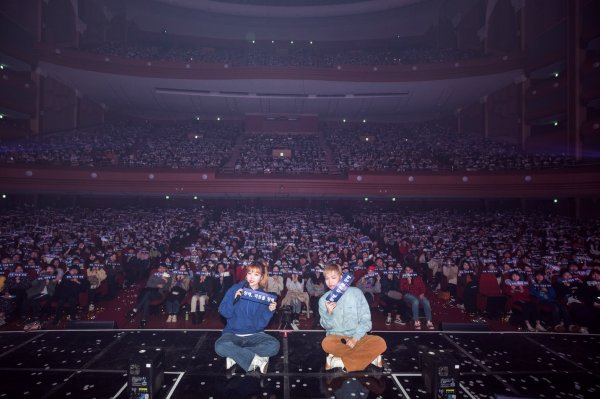 akmu tour04.jpg